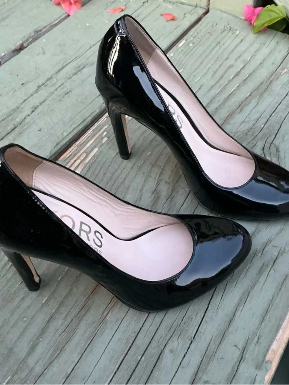 Michael Kors Black Patent Leather Stiletto Pumps